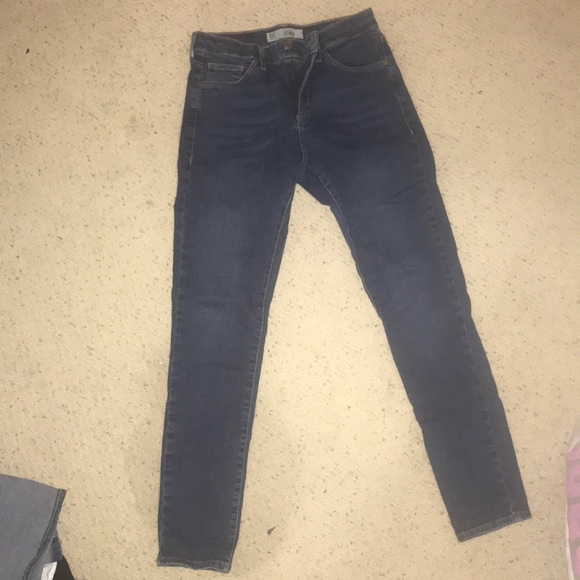 Jeans - Picture 2 of 3
